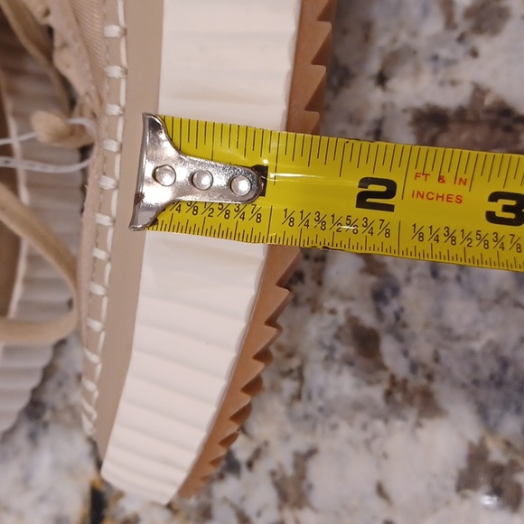 Dolce Vita Women's Dolen Nylon Patform Sneaker in Dune  NEW Size 9.5 - Picture 13 of 16